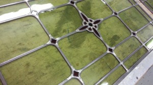 glas in lood nieuw gemaakt naar origineel ontwerp overdevest haarlem bloemendaal